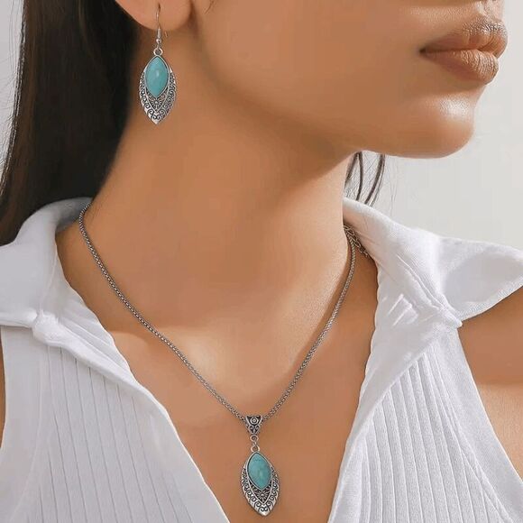 Western Boho Turquoise Pendent Necklace and Earring Set - Picture 2 of 5